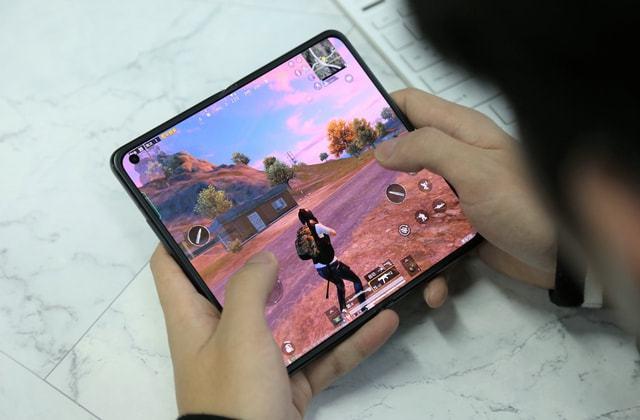 和平精英模拟器《鸡腿》外挂支持观战透视